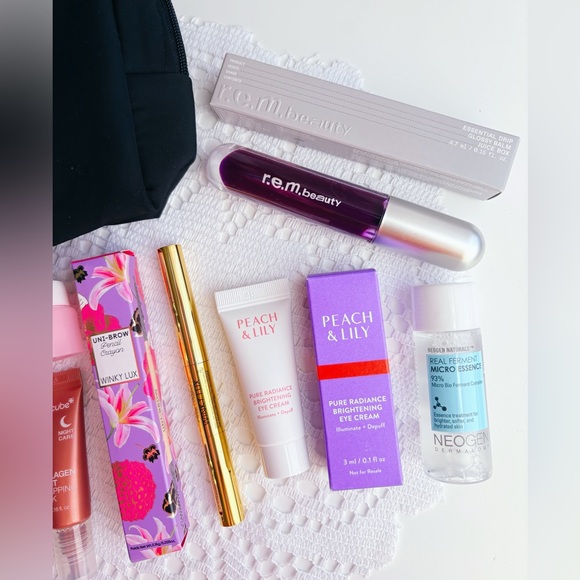 9 Piece Beauty & Skincare Bundle 🤍✨ NWT! - Picture 3 of 3